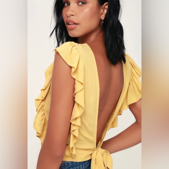 AMUSE SOCIETY Go West Pale Yellow Ruffled Backless Crop
Top - Picture 2 of 7